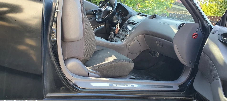Toyota Celica cena 22500 przebieg: 230000, rok produkcji 2002 z Kraków małe 121
